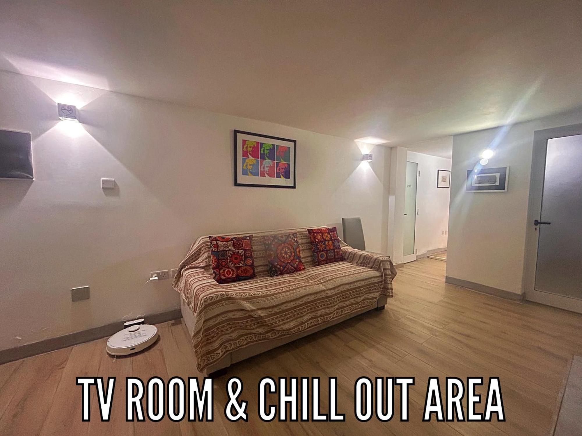 Charming And Gorgeous Traditional House In Which Is Only A Two Minute Walk Away To The Centre Makes It Perfect For A Cozy In Malta * Cospicua